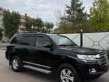 Toyota Land Cruiser 2017 года за 37 500 000 тг. в Кокшетау – фото 4