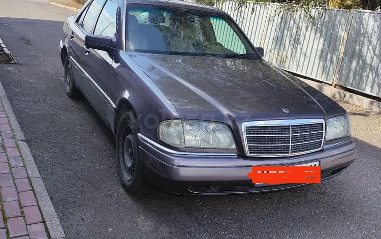 Mercedes-Benz C 180 1995 года за 1 600 000 тг. в Караганда