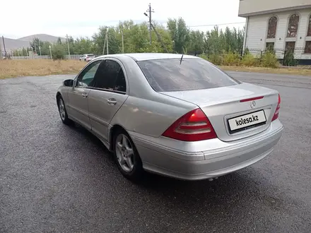 Mercedes-Benz C 200 2001 года за 2 450 000 тг. в Шымкент – фото 4