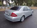 Mercedes-Benz C 200 2001 годаүшін2 450 000 тг. в Шымкент – фото 3