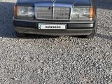 Mercedes-Benz E 230 1992 годаfor1 800 000 тг. в Шымкент