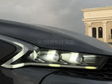 Kia K5 2022 года за 13 500 000 тг. в Актау – фото 5