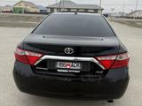 Toyota Camry 2015 года за 7 500 000 тг. в Атырау – фото 5