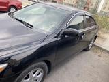 Toyota Camry 2010 года за 7 500 000 тг. в Тараз – фото 2