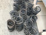 Пружины задние за 10 000 тг. в Алматы