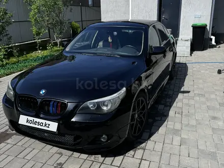 BMW 525 2006 года за 6 500 000 тг. в Алматы – фото 10