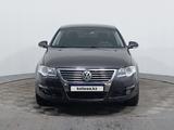 Volkswagen Passat 2009 года за 4 490 000 тг. в Астана – фото 2