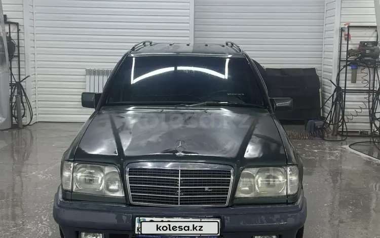 Mercedes-Benz E 280 1995 года за 2 250 000 тг. в Астана