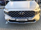 Hyundai Santa Fe 2023 года за 16 400 000 тг. в Астана