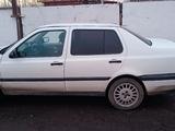 Volkswagen Vento 1993 года за 1 000 000 тг. в Астана – фото 3