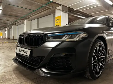 BMW 520 2019 года за 23 500 000 тг. в Алматы – фото 5