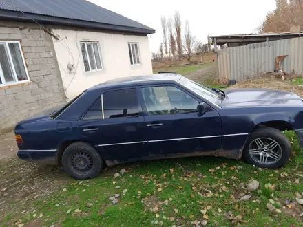 Mercedes-Benz E 300 1991 года за 850 000 тг. в Тараз – фото 8