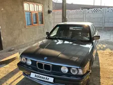 BMW 5 Series, 1992