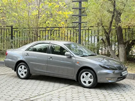 Toyota Camry 2005 года за 5 000 000 тг. в Алматы – фото 11