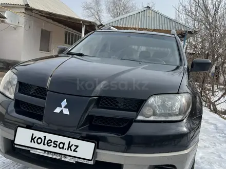 Mitsubishi Outlander 2003 года за 4 500 000 тг. в Шымкент – фото 2