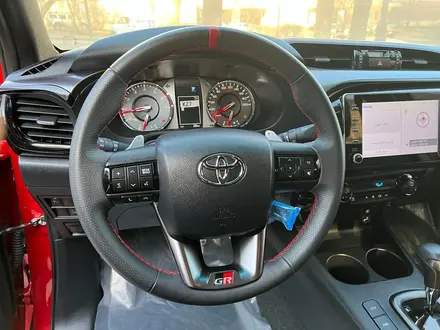 Toyota Hilux 2022 года за 28 600 000 тг. в Алматы – фото 16