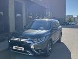 Mitsubishi Outlander 2019 годаfor13 900 000 тг. в Астана – фото 2