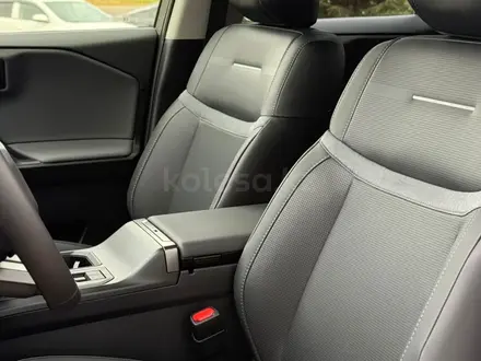 Toyota RAV4 Luxe 2026 года за 25 990 000 тг. в Астана – фото 10