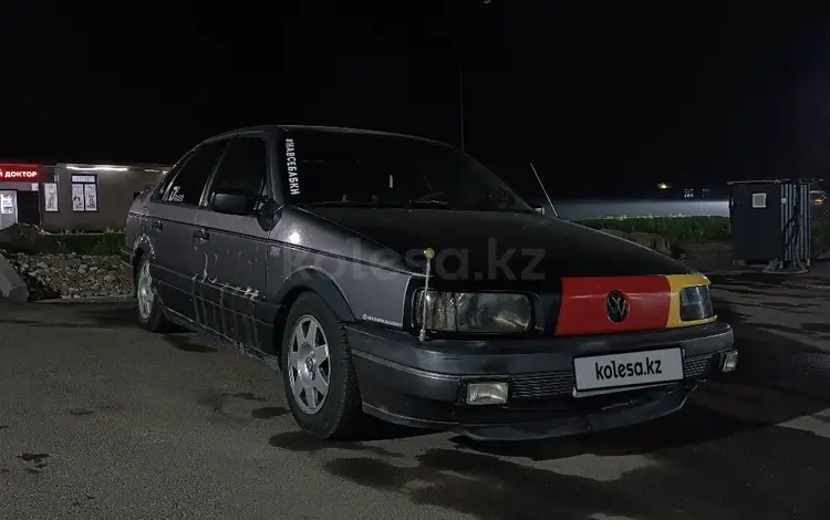 Volkswagen Passat 1990 годаүшін2 100 000 тг. в Талгар