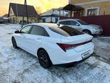 Hyundai Elantra 2022 годаfor9 600 000 тг. в Астана – фото 3