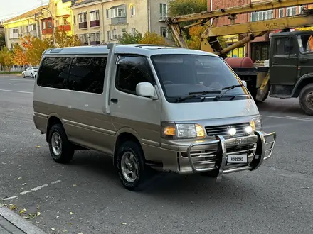 Toyota Hiace 1994 года за 3 500 000 тг. в Астана