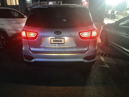 Kia Sorento 2018 года за 7 500 000 тг. в Шымкент – фото 6