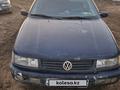 Volkswagen Passat 1994 годаfor1 800 000 тг. в Уральск