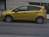 Ford Fiesta 2014 года за 4 000 000 тг. в Аксай – фото 5