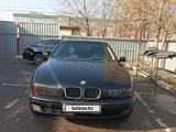 BMW 523 1996 года за 2 500 000 тг. в Шымкент