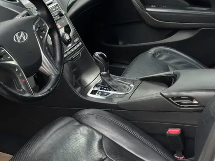 Hyundai Grandeur 2015 года за 8 800 000 тг. в Алматы – фото 15