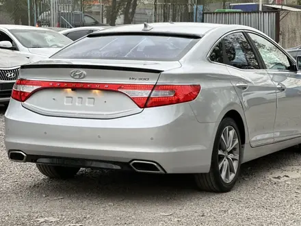 Hyundai Grandeur 2015 года за 8 800 000 тг. в Алматы – фото 5