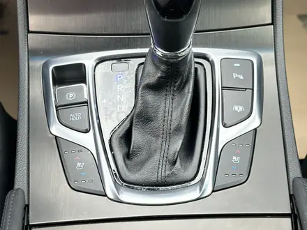 Hyundai Grandeur 2015 года за 8 800 000 тг. в Алматы – фото 8