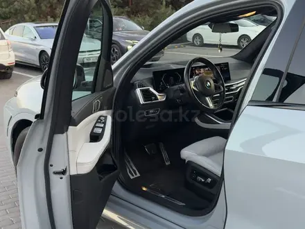 BMW X7 2022 года за 60 000 000 тг. в Астана – фото 13