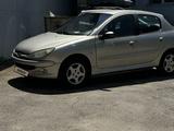 Peugeot 206 2006 годаүшін2 300 000 тг. в Алматы