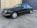 Mercedes-Benz E 280 1996 годаүшін2 100 000 тг. в Астана – фото 2