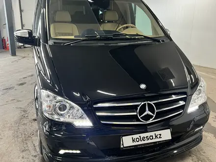 Mercedes-Benz Viano 2012 года за 26 000 000 тг. в Астана – фото 4