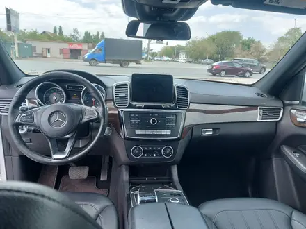 Mercedes-Benz GLS 400 2016 года за 29 000 000 тг. в Павлодар – фото 6