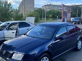 Volkswagen Bora 2002 года за 1 690 000 тг. в Петропавловск – фото 2