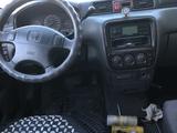 Honda CR-V 1997 года за 3 000 000 тг. в Караганда – фото 2