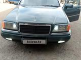 Mercedes-Benz C 200 1995 года за 1 650 000 тг. в Караганда – фото 2