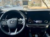 Lexus RX 350 2023 годаүшін37 000 000 тг. в Актау – фото 5