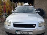 Volkswagen Passat 2003 года за 1 800 000 тг. в Алматы