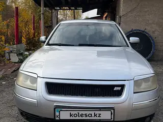 Volkswagen Passat, 2003