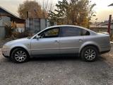 Volkswagen Passat 2003 годаүшін1 800 000 тг. в Алматы – фото 2