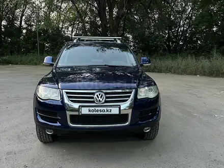 Volkswagen Touareg 2008 года за 6 500 000 тг. в Алматы