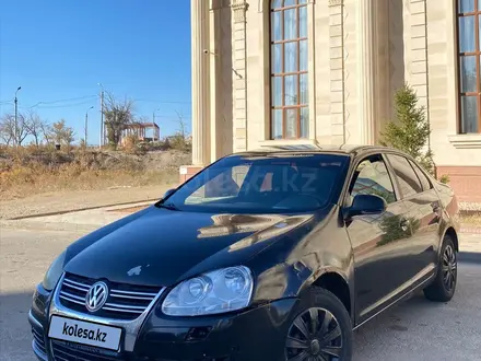 Volkswagen Jetta 2008 года за 1 850 000 тг. в Караганда – фото 3