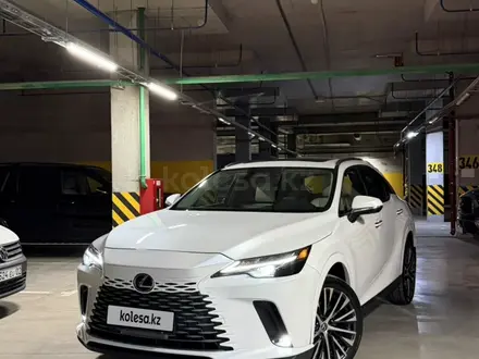 Lexus RX 350 2023 года за 28 000 000 тг. в Алматы