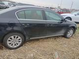 Volkswagen Passat 2014 года за 3 700 000 тг. в Шымкент – фото 5