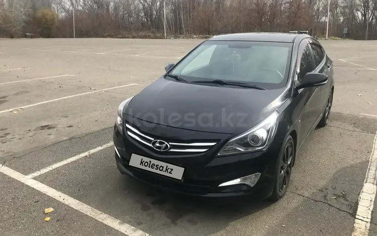 Hyundai Accent 2015 годаfor5 700 000 тг. в Усть-Каменогорск