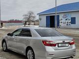 Toyota Camry 2013 года за 10 500 000 тг. в Жанаозен – фото 3